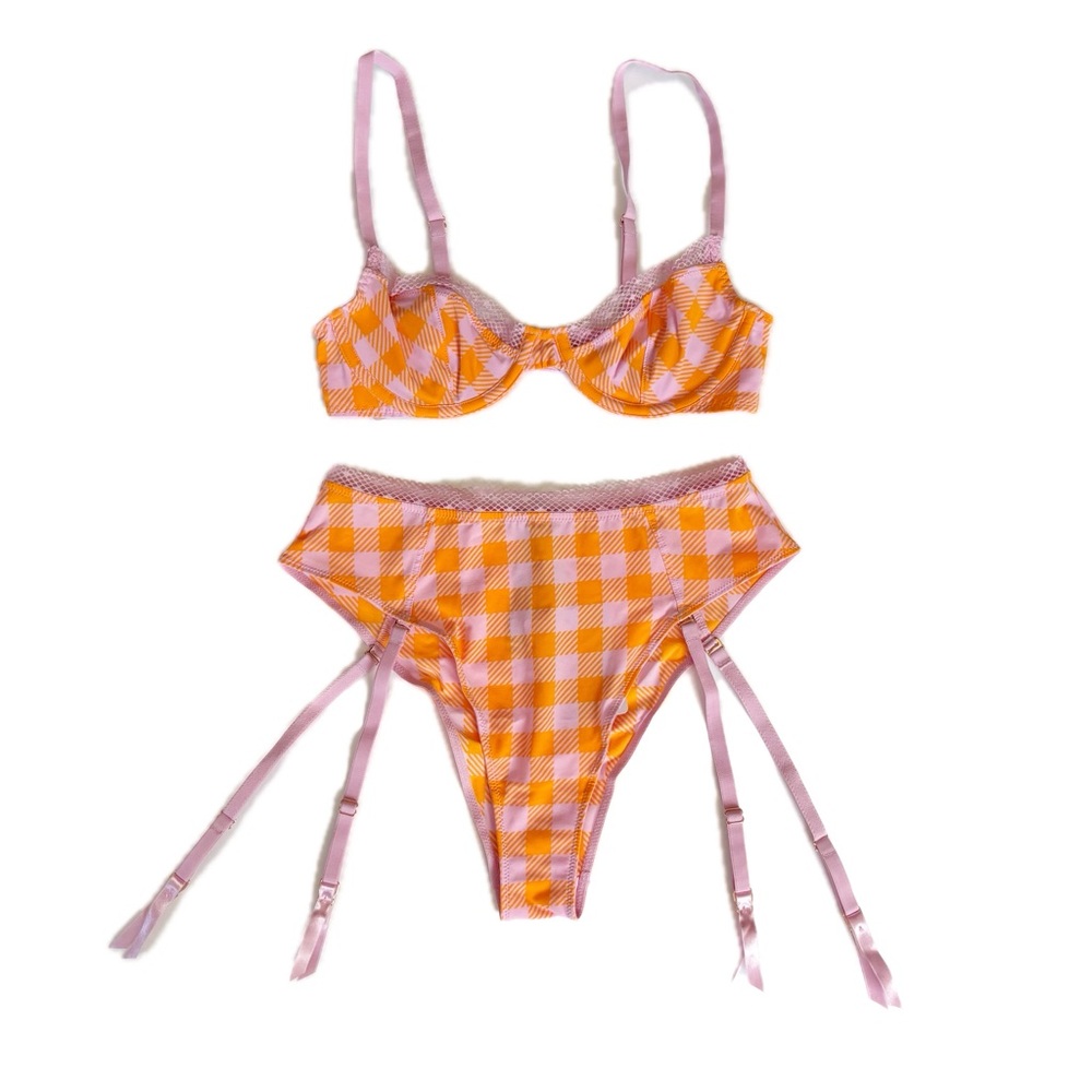 Savage X Fenty Check'D Out Gingham Bra Panty Lingerie Set Pink Orange Small 32B